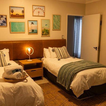 Deja Blue Beachfront Villa, Newly Renovated Langstrand Eksteriør billede