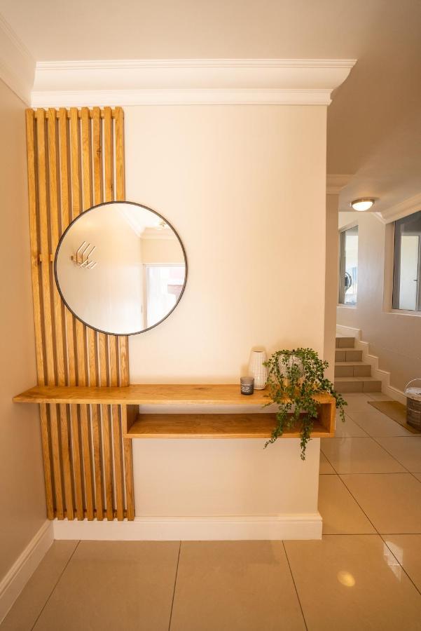Deja Blue Beachfront Villa, Newly Renovated Langstrand Eksteriør billede