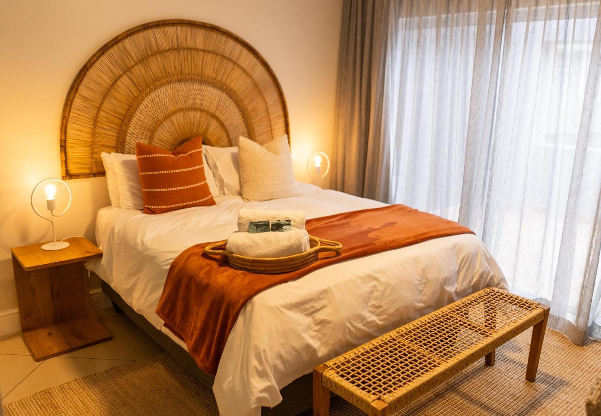 Deja Blue Beachfront Villa, Newly Renovated Langstrand Eksteriør billede
